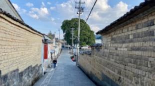 老领导调走想带我走，新领导挽留我，该怎么选择？游戏画面